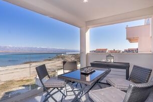 Apartm�n p��mo na pl�i Chorvatsko Vir