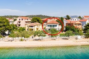 Apartm�n na pl�i Brodarica